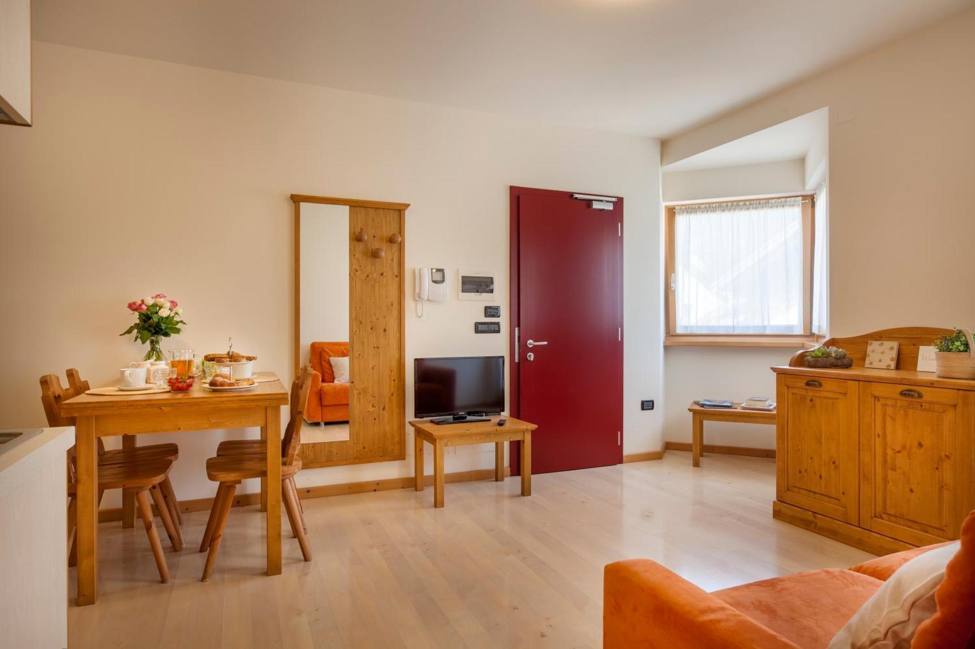 Residenza Casale Aparthotel Ponte delle Arche Luaran gambar