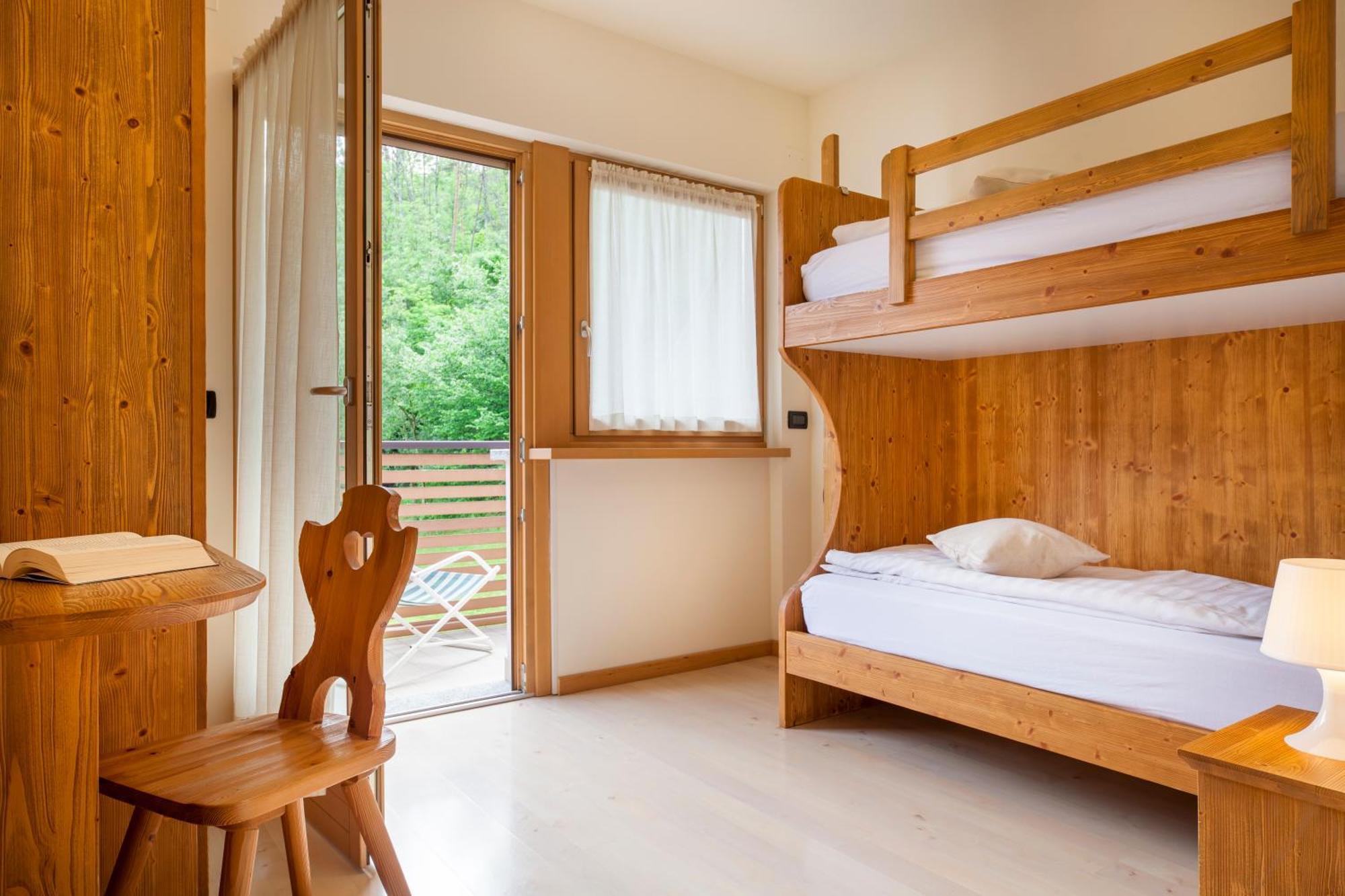 Residenza Casale Aparthotel Ponte delle Arche Luaran gambar