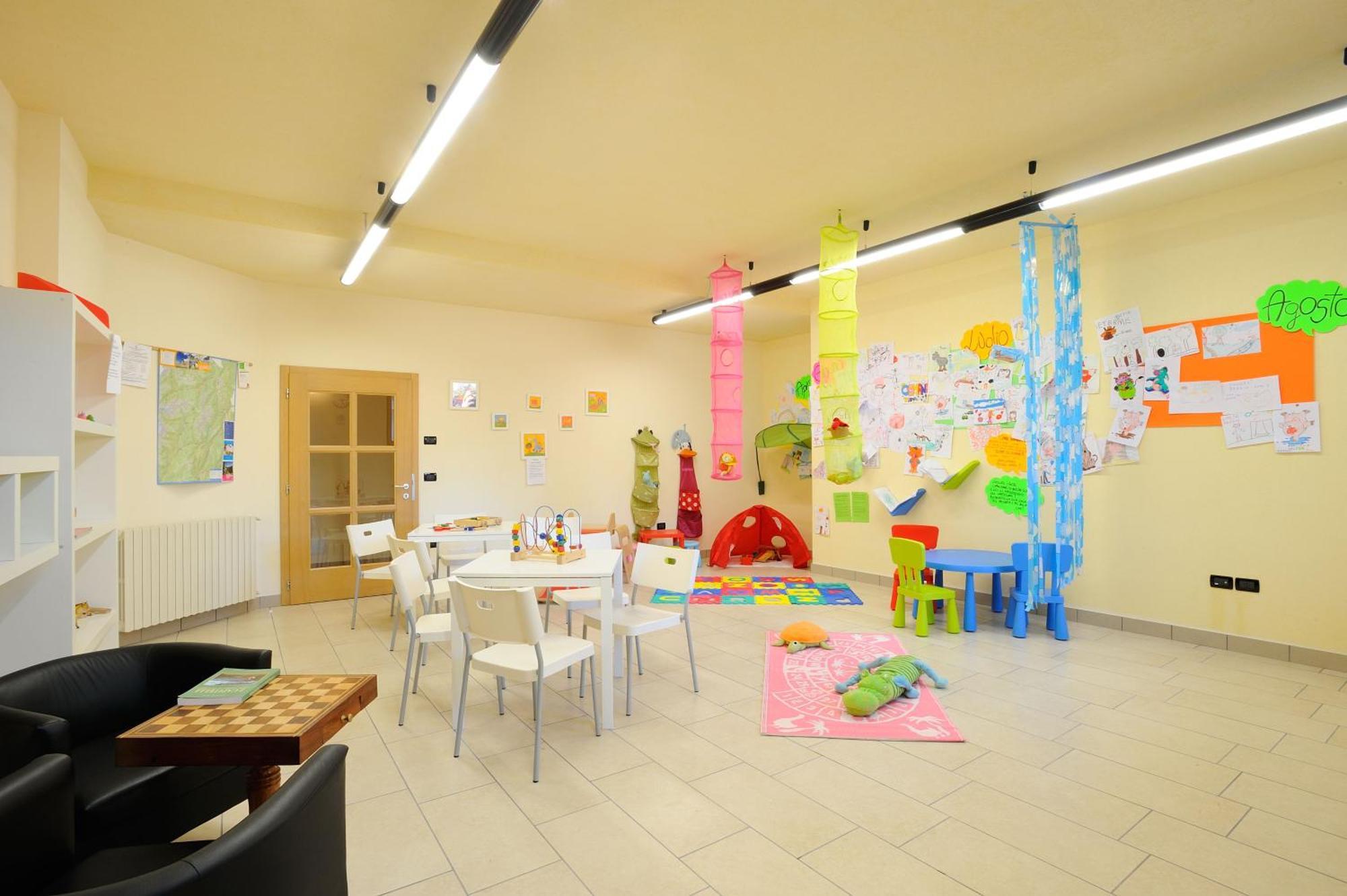 Residenza Casale Aparthotel Ponte delle Arche Luaran gambar